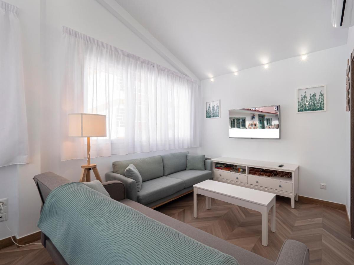 Villa La Isla , Tu Hogar En Torre Del Mar. Extérieur photo