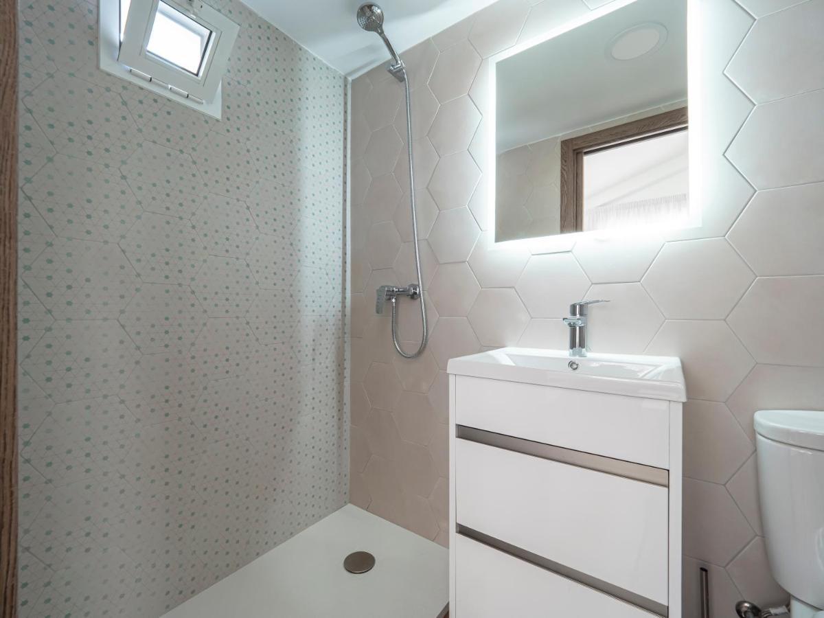 Villa La Isla , Tu Hogar En Torre Del Mar. Extérieur photo